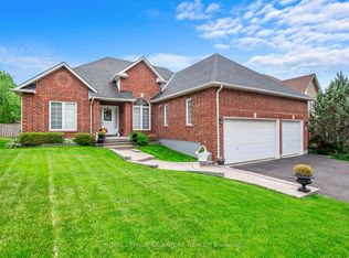 85 Ferncroft Dr, Georgina, ON L4P 4G7