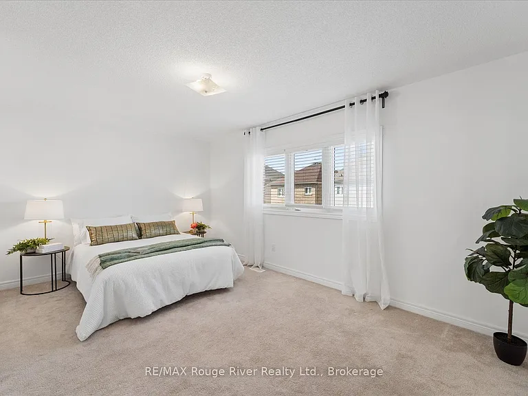 12 Bill Hutchinson Cres — Photo 32