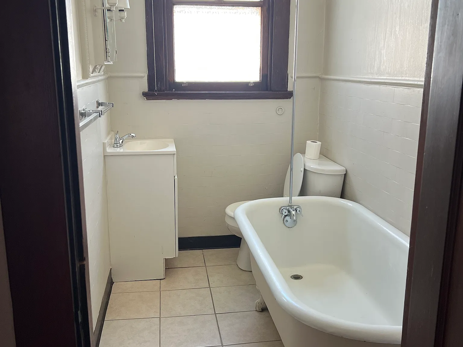 3636 Stettinius Ave — Photo 3