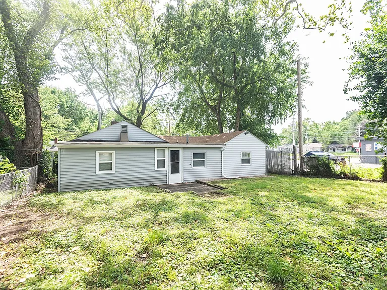10019 Northgate Dr — Photo 20