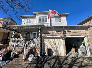 30 Gold Park Pl, Brampton, ON L7A 2E2