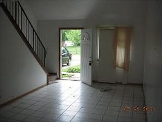 3rd image of 1819 Whitney Dr