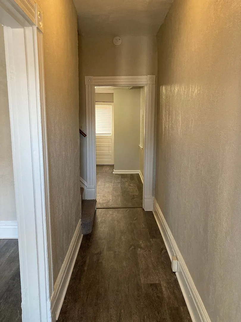211 Southern Ave - Mt. Washington — Photo 4