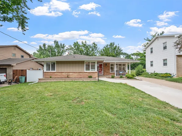 6419 Franklin Ave, Windsor Heights, IA 50324