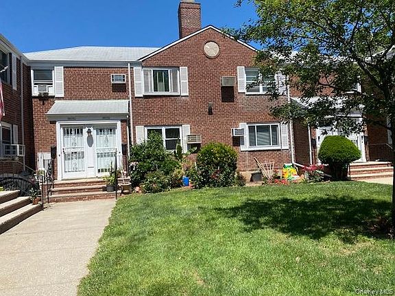 2nd image of 260-11 73rd Avenue #E-2