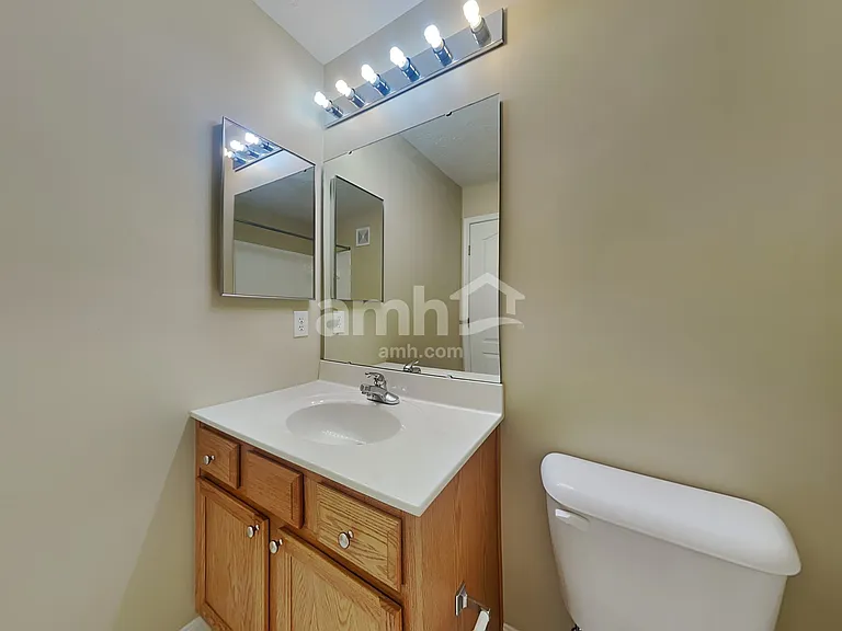 6259 Castle Oak Dr — Photo 13
