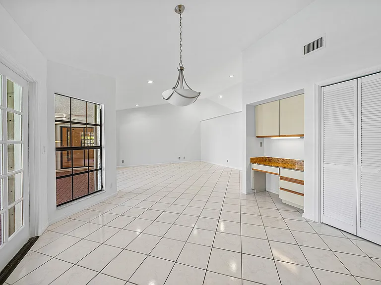 6005 Buena Vista Ct — Photo 28