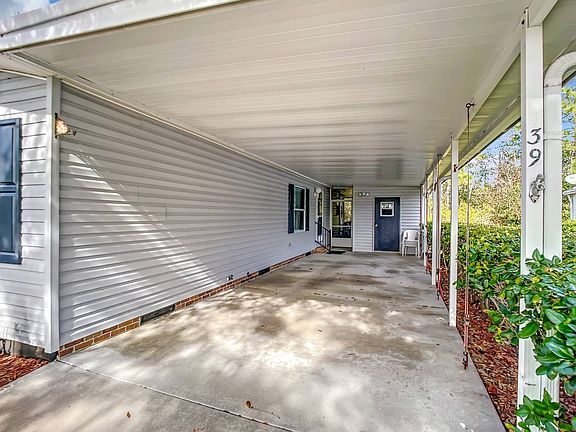 5th image of 39 Cypress Grove Ln