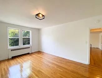 350 East 19th Street, #5A