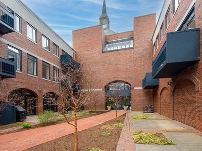 100 Keyes Rd APT 331, Concord, MA, 01742