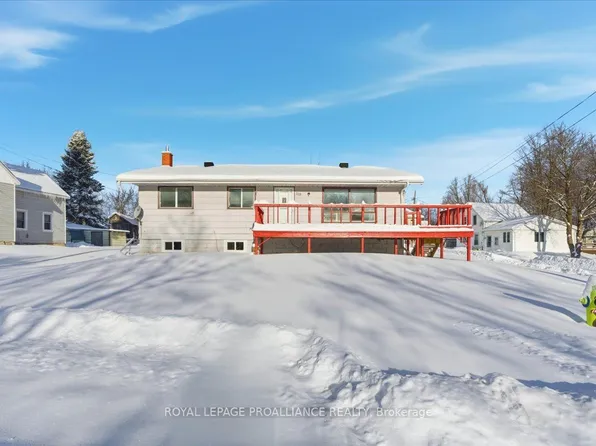 118 River St E, Tweed, ON K0K 3J0