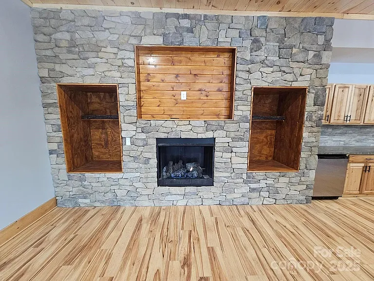 1076 Table View Dr #1 — Photo 9