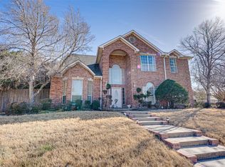 1300 Lakeridge Dr, Ennis, TX 75119