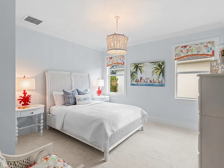 8955 Redonda Dr — Photo 45