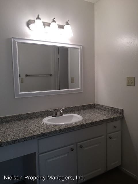 2nd image of 2712 O St APT 08
