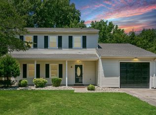 4 Delmont Ct, Hampton, VA 23666