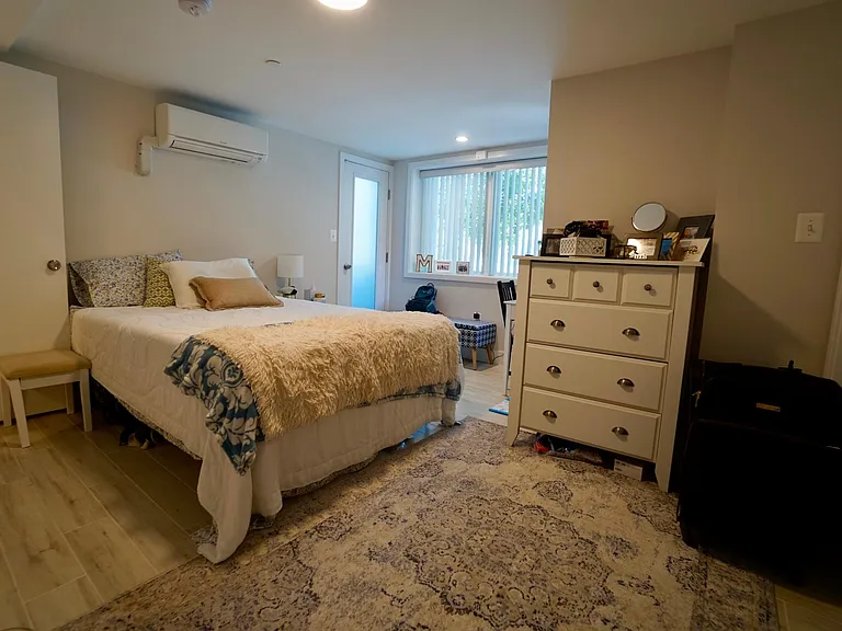 1101 Clifton St NW #B — Photo 11