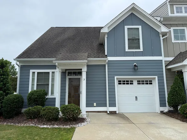 3 Village Park Ln, Poquoson, VA 23662