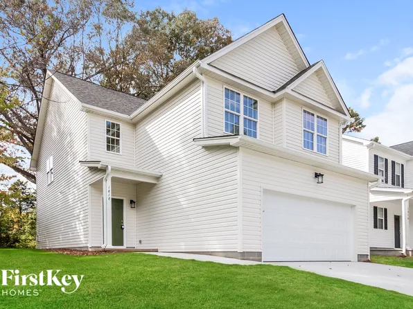 1818 Yarbrough Dr, Greensboro, NC 27405