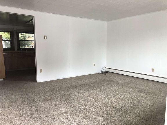 2nd image of 1504 Denali Way #A