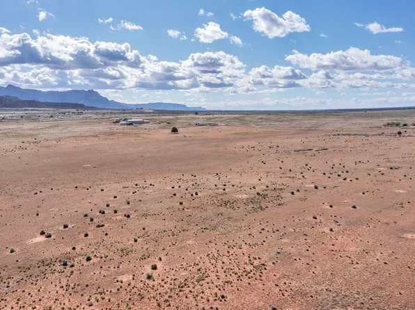 481 S Coyote Rd, Hurricane, UT 84737