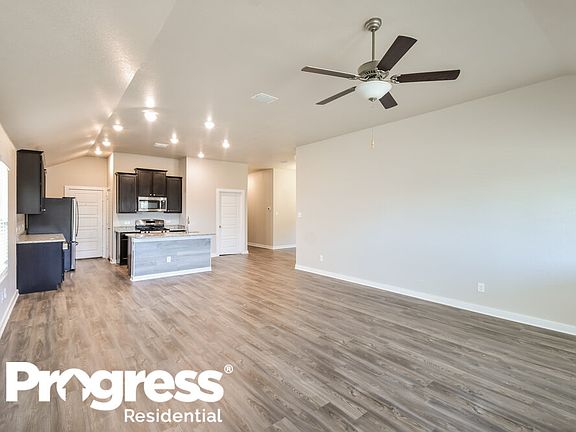 3rd image of 7807 Tejas Plano Dr
