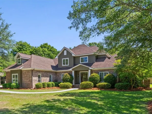 5691 Riverview Oaks Dr, Theodore, AL 36582