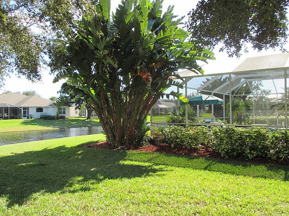 4th image of 417 Birchington Ln