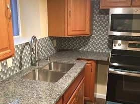 338 Riverside Ave, Medford, MA