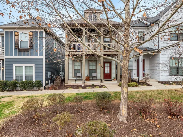 102 Walden Village Ct, Nashville, TN 37210
