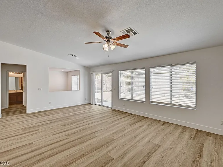 9226 Horseshoe Basin Ave #0 — Photo 6