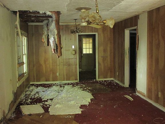 2nd image of 1236 McCaskill Ave