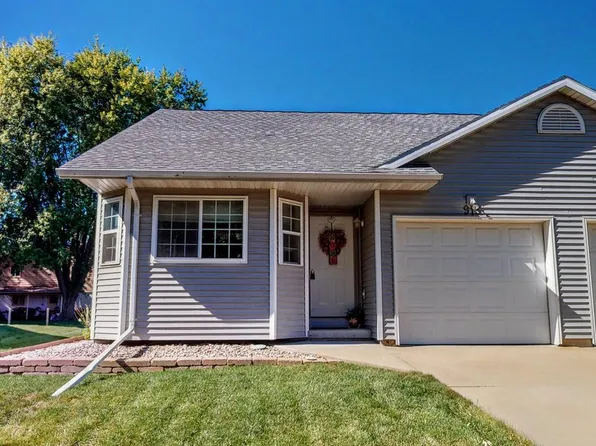 915 Parkwood LANE, Jefferson, WI 53549