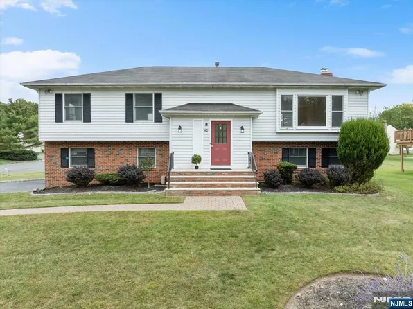 40 Virgil Rd, Norwood, NJ 07648