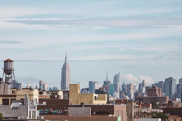 Rented by Manhattan Management LLC | media 72