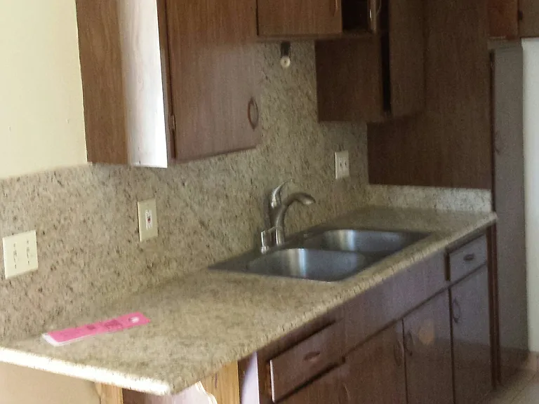 1257 Park Ave #12 — Photo 4