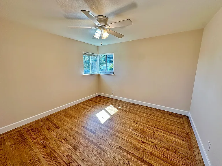 2622 Renton Way — Photo 21
