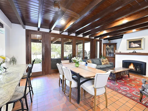 226 Artist Rd, Santa Fe, NM 87501