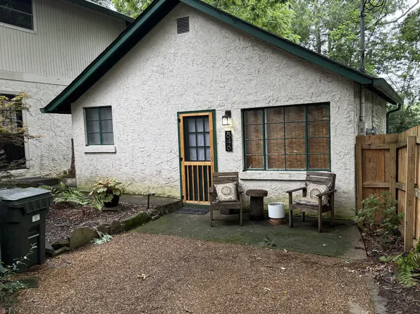 848 Kentucky Ave, Signal Mountain, TN 37377
