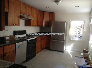 53 Vale St #J, Roxbury, MA 02119