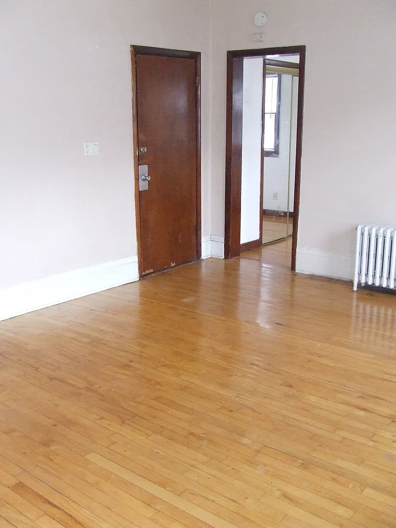 1552 Edmund Ave — Photo 3