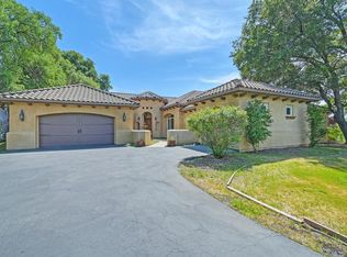12859 Austin Forest Cir, Auburn, CA 95602