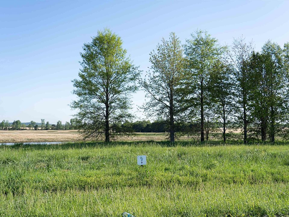 1st image of 9 Bluegrass