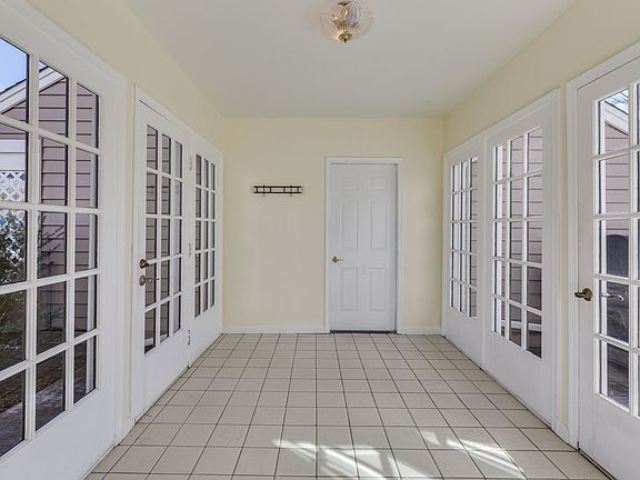3rd image of 13907 Cristo Ct