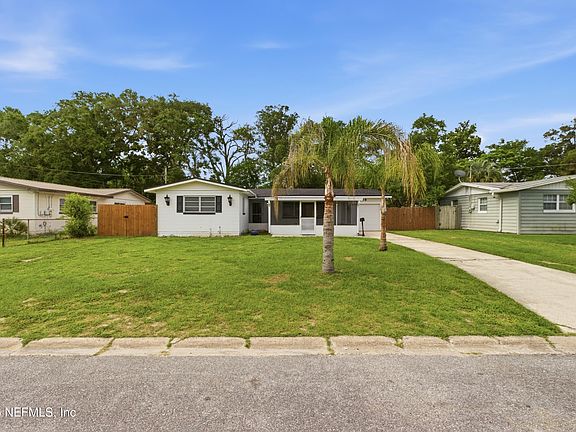 2nd image of 7520 BROCKHURST Drive