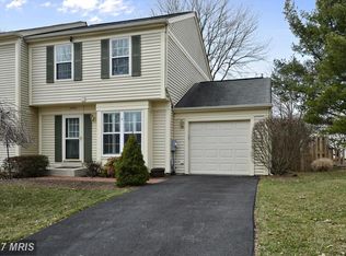 19806 Filbert Dr, Gaithersburg, MD 20879