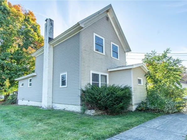 214 E Bronson St, Dexter, NY 13634
