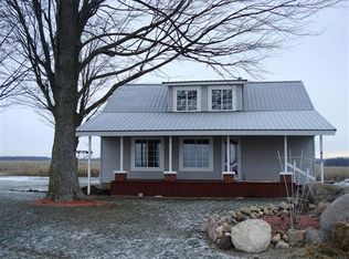 412 W Battle Rd, Farwell, MI 48622