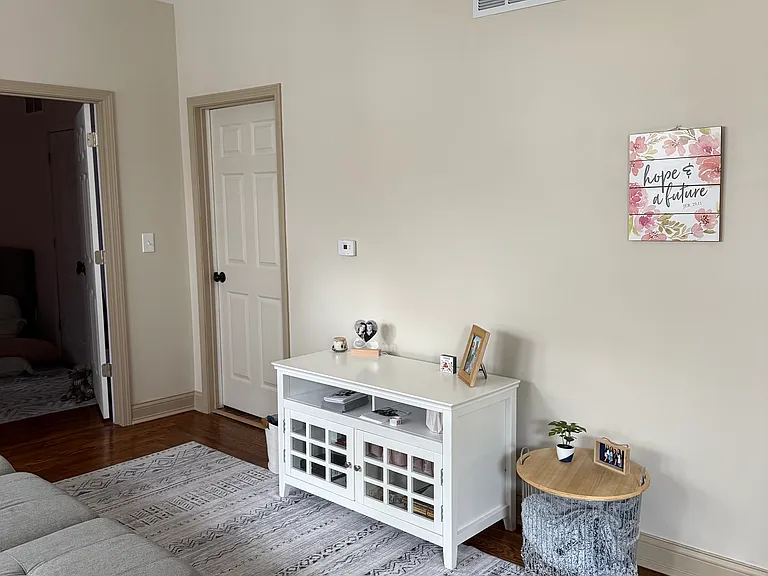 805 Seymour Ave — Photo 6