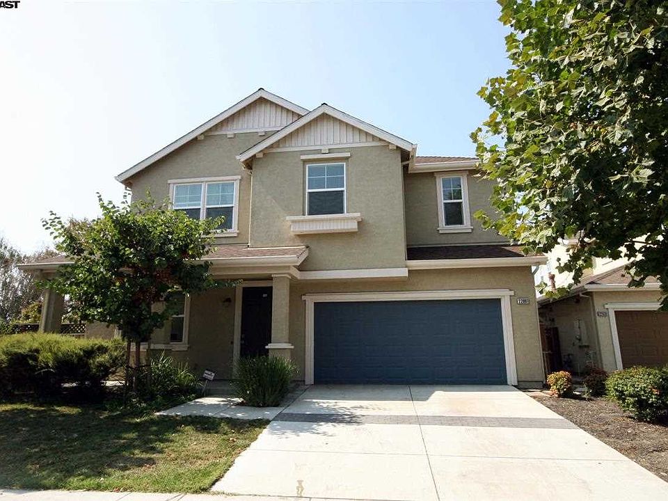 1st image of 22961 Amador St